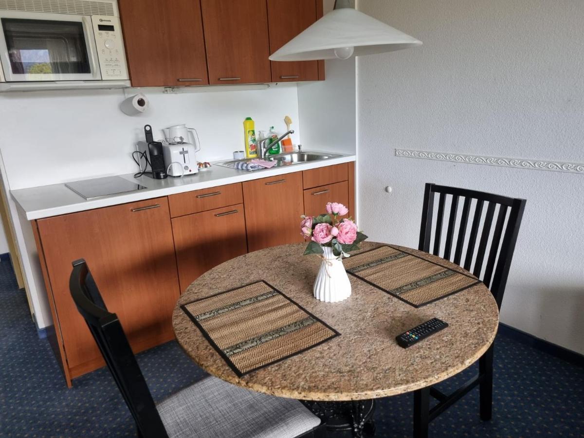 Priv. Apartment Bei Swiss Holiday Park Morschach Εξωτερικό φωτογραφία